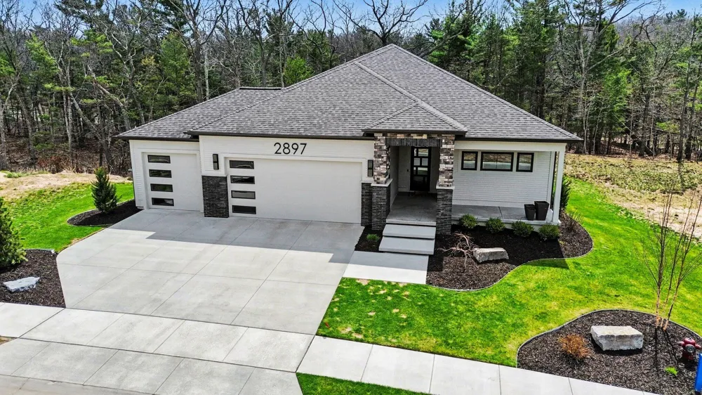 2897 Duneside Trail Muskegon, MI 49441