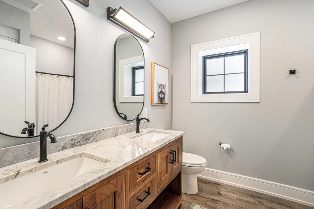 2897 Duneside Trail Muskegon, MI 49441