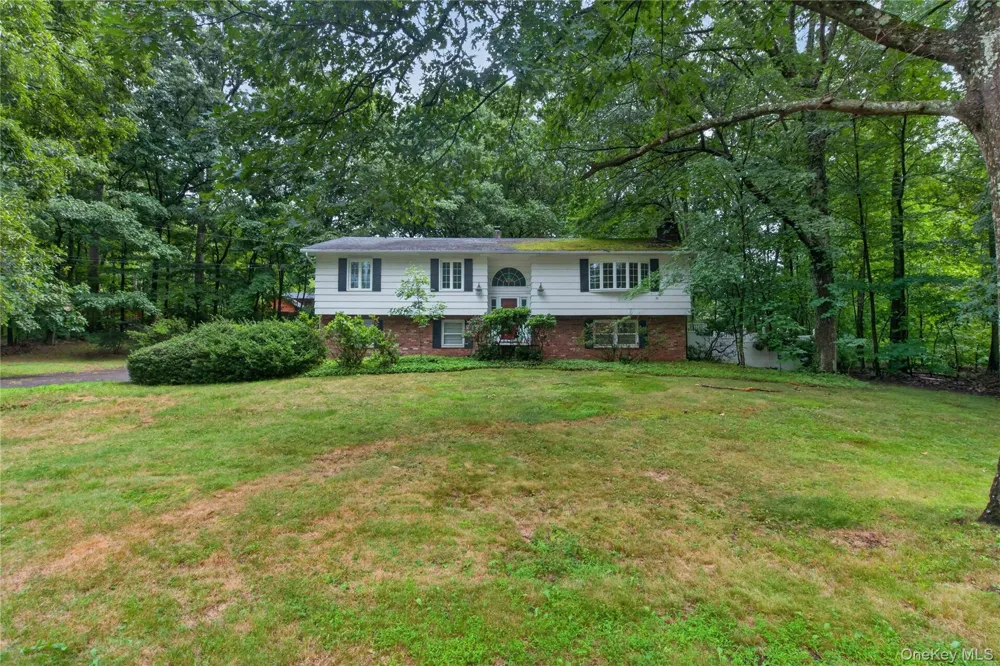 8 Peter Avenue Newburgh, NY 12550