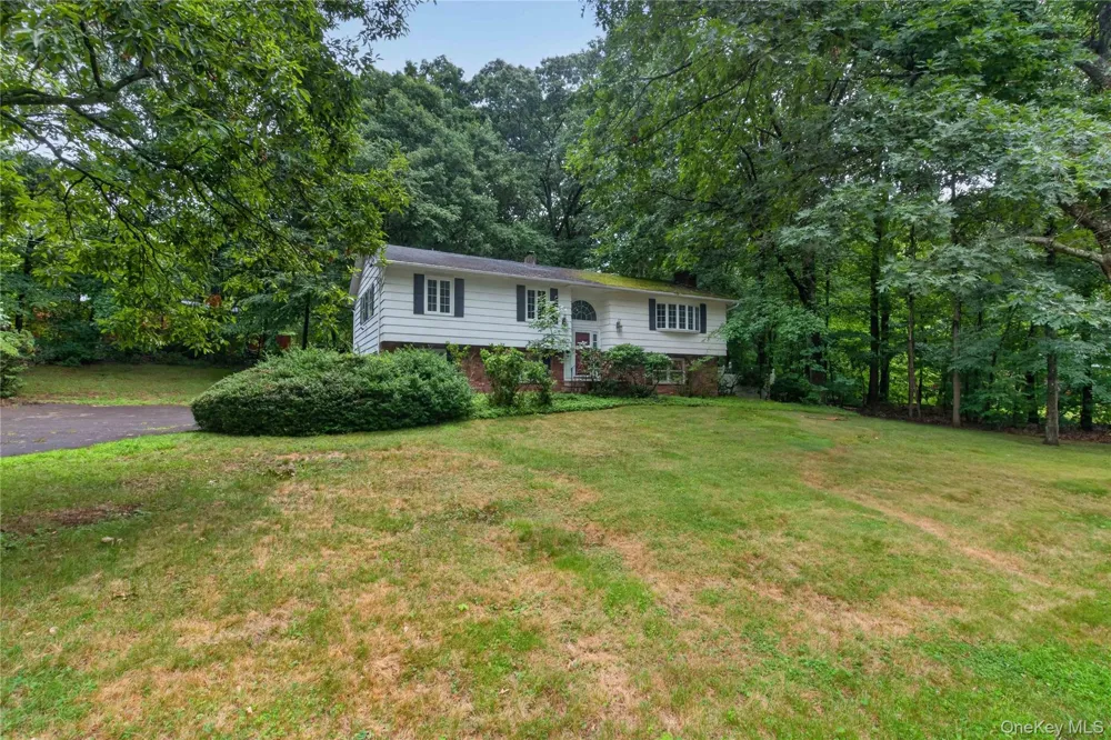 8 Peter Avenue Newburgh, NY 12550