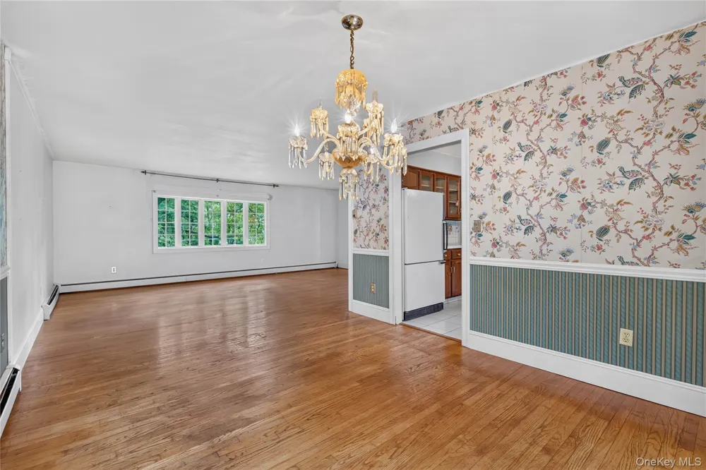 8 Peter Avenue Newburgh, NY 12550