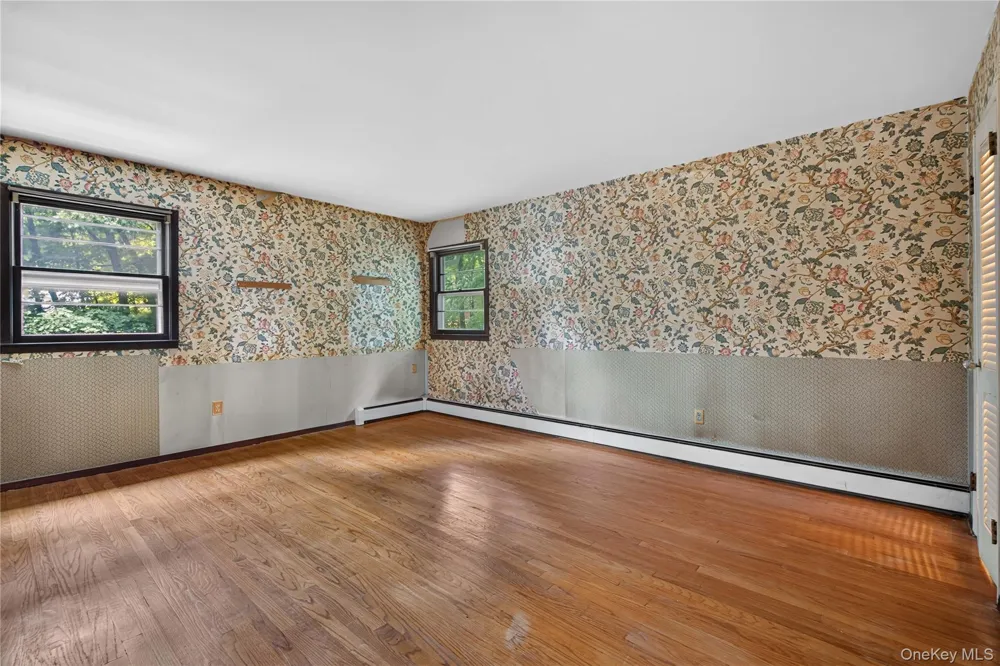 8 Peter Avenue Newburgh, NY 12550