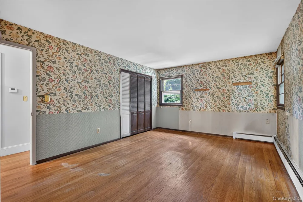 8 Peter Avenue Newburgh, NY 12550