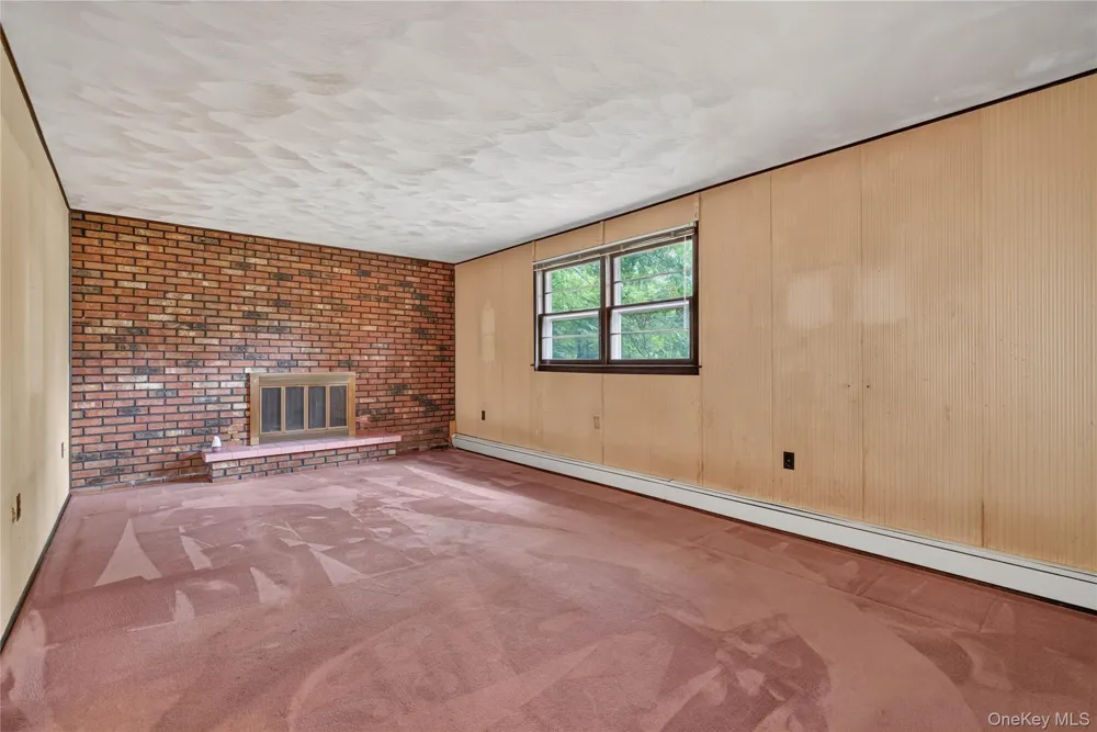 8 Peter Avenue Newburgh, NY 12550