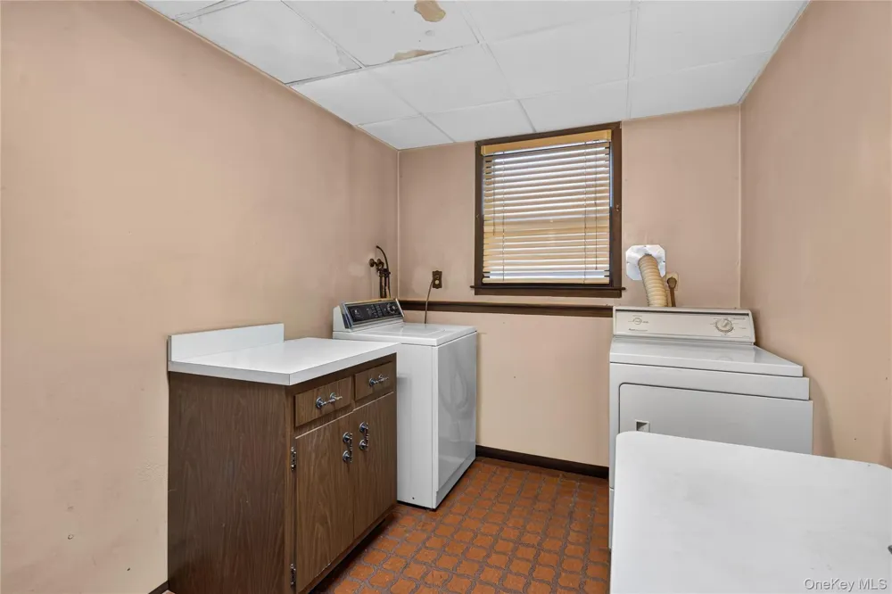 8 Peter Avenue Newburgh, NY 12550