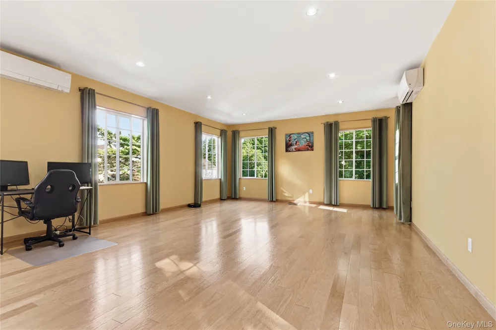 216 Catherine Street Buchanan, NY 10511