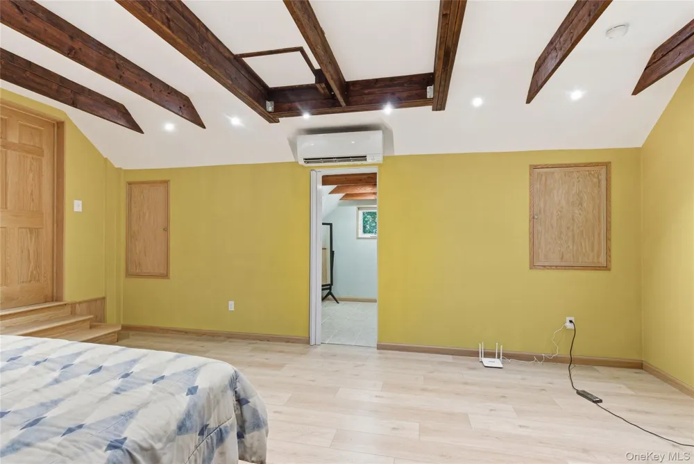 216 Catherine Street Buchanan, NY 10511