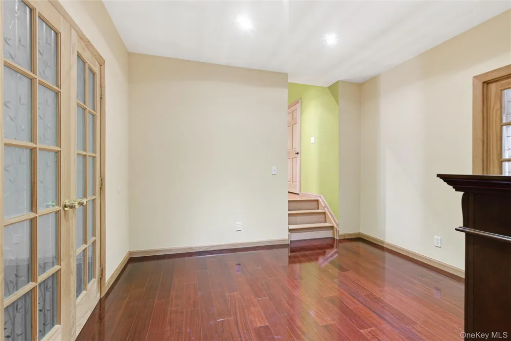 216 Catherine Street Buchanan, NY 10511