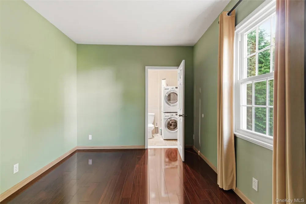 216 Catherine Street Buchanan, NY 10511