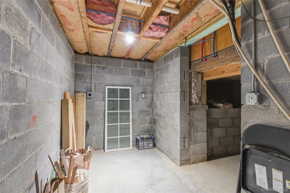 216 Catherine Street Buchanan, NY 10511
