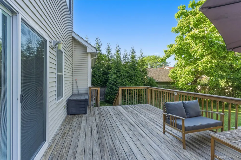 216 Catherine Street Buchanan, NY 10511