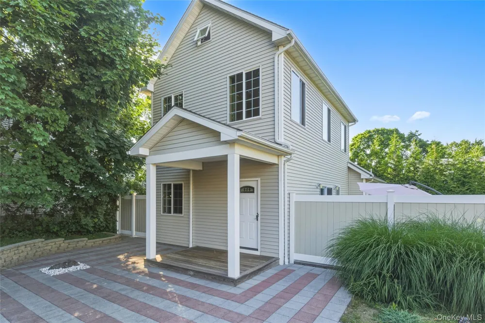 216 Catherine Street Buchanan, NY 10511
