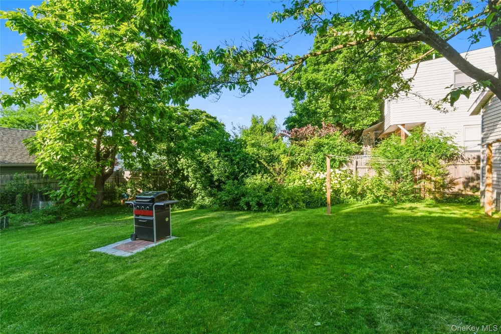 216 Catherine Street Buchanan, NY 10511