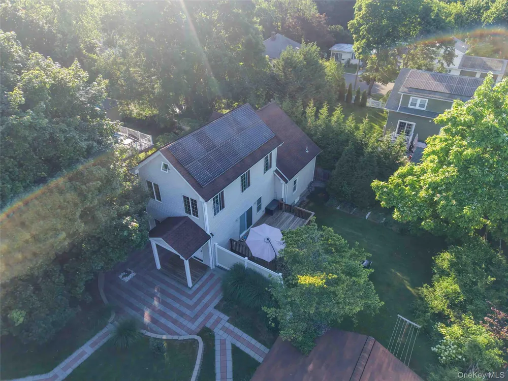 216 Catherine Street Buchanan, NY 10511