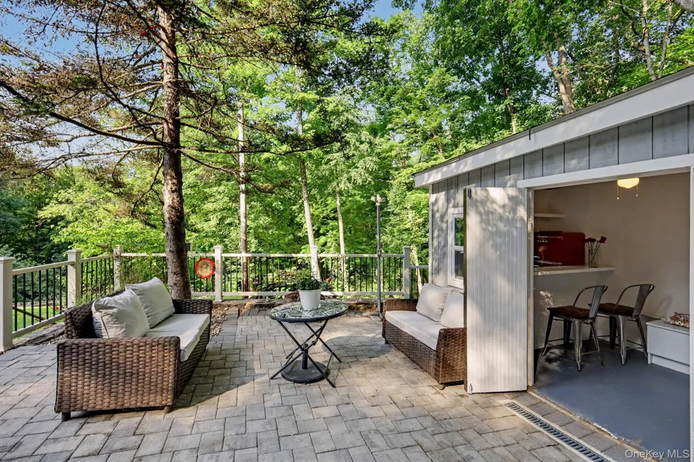 2677 Route 35 Katonah, NY 10536
