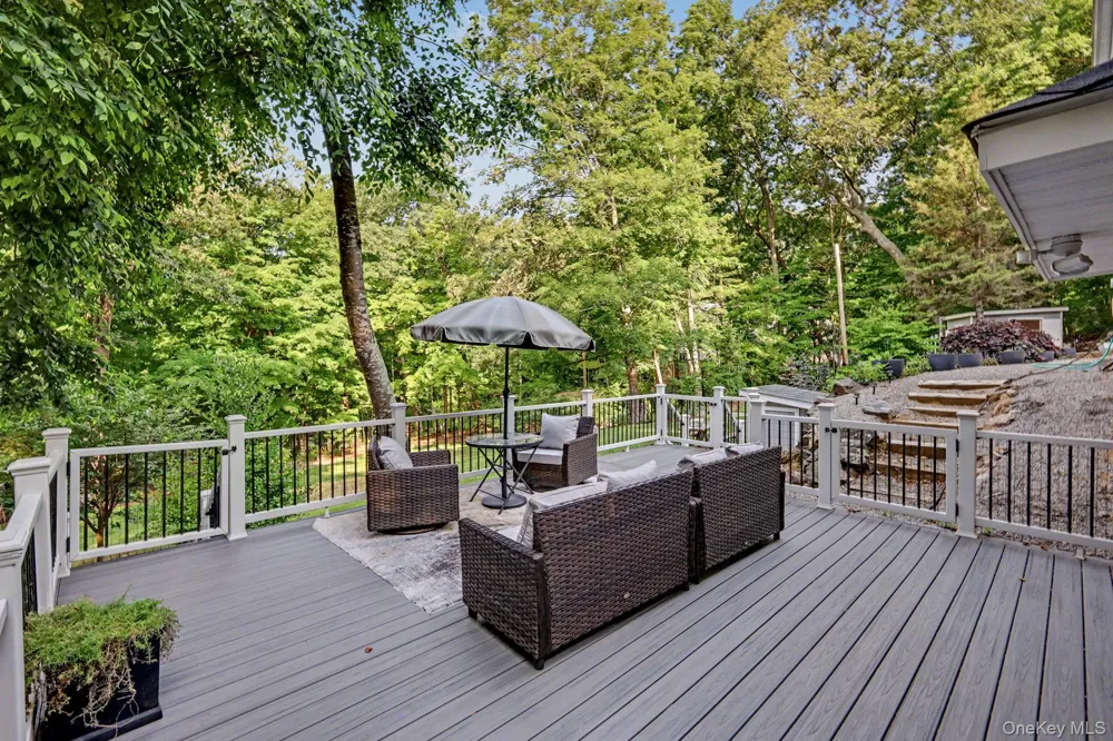 2677 Route 35 Katonah, NY 10536