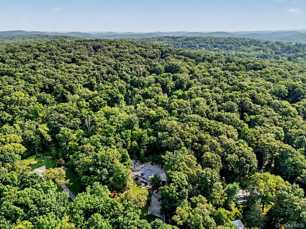 2677 Route 35 Katonah, NY 10536