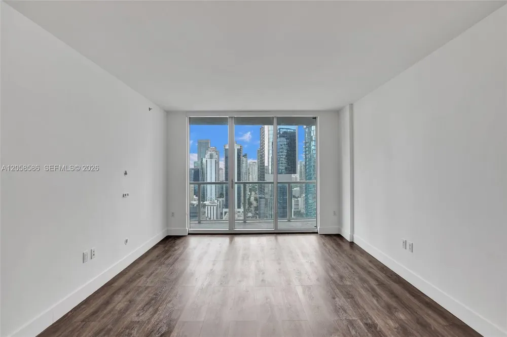 55 SE 6th St #3604 Miami, FL 33131