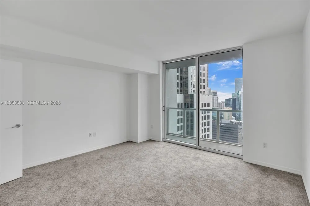 55 SE 6th St #3604 Miami, FL 33131