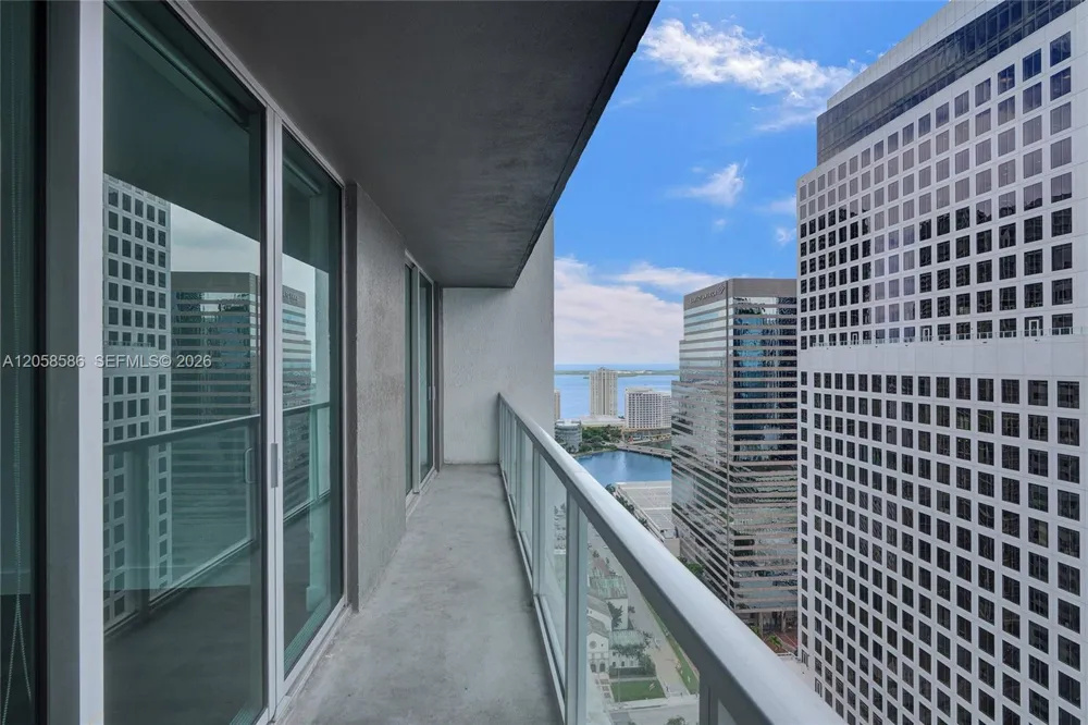 55 SE 6th St #3604 Miami, FL 33131