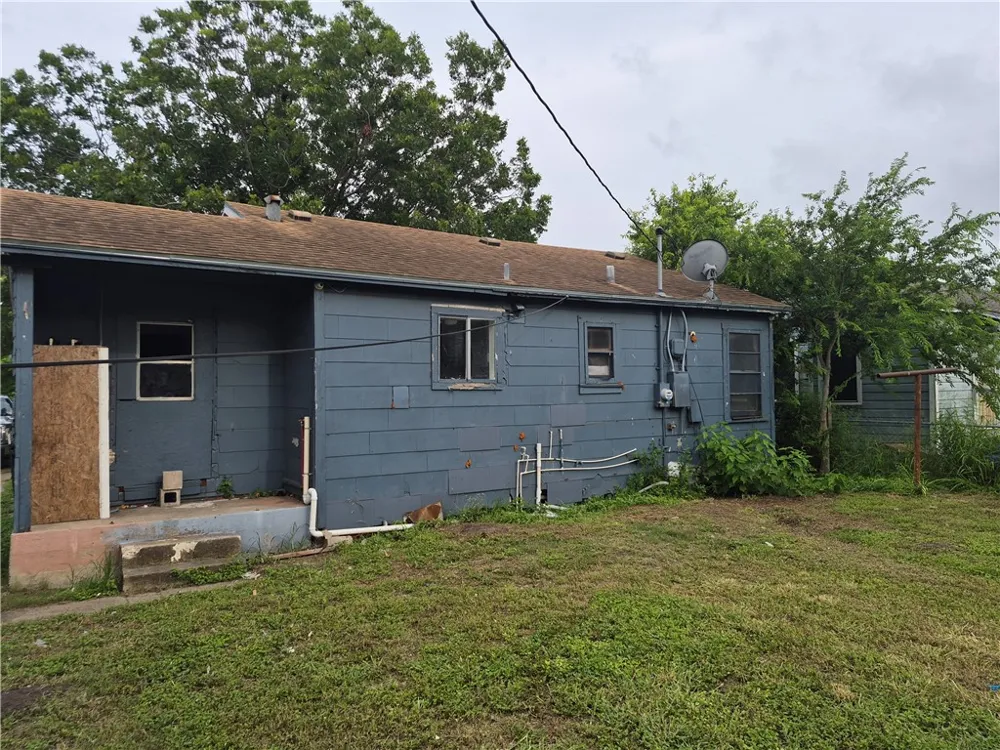 1265 Golla Drive Corpus Christi, TX 78407