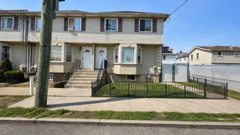 71 Arlington Place