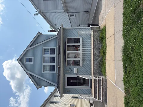 8729 254th Street