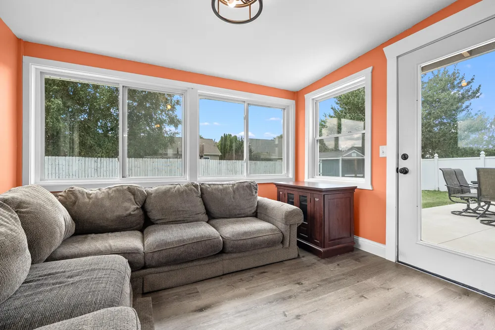 1138 Wintercherry Lane Vicksburg, MI 49097