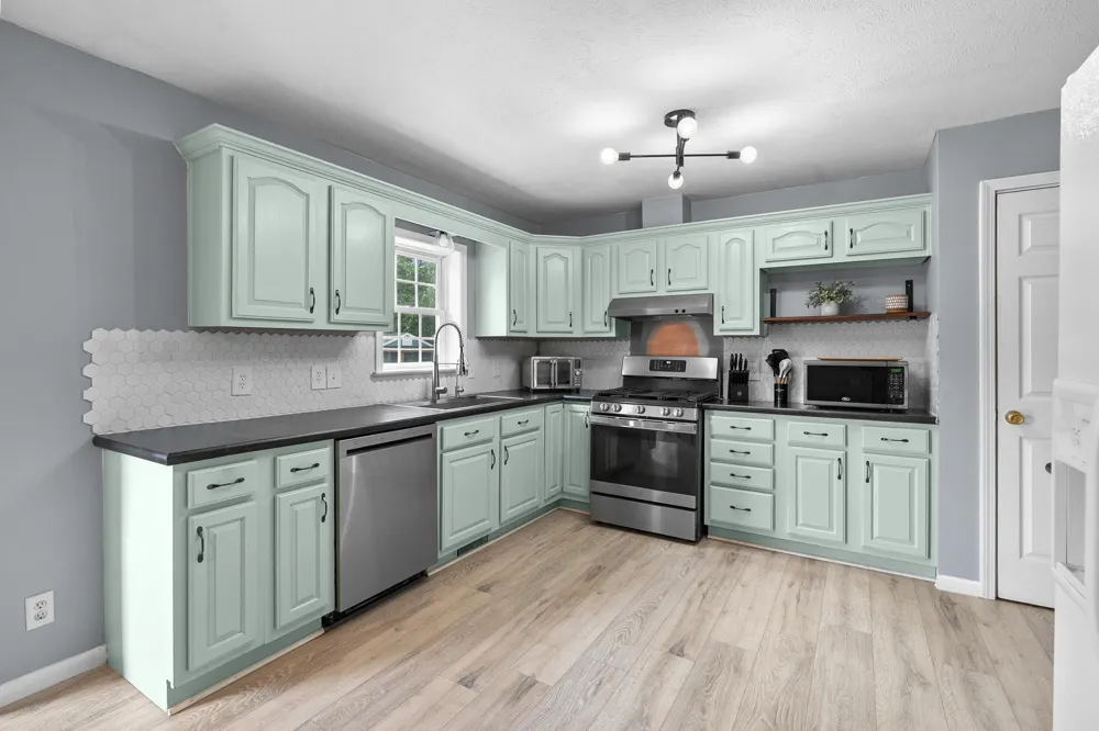 1138 Wintercherry Lane Vicksburg, MI 49097
