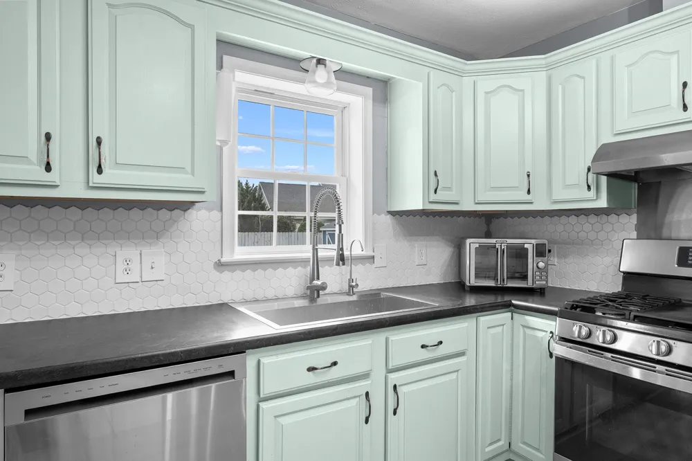 1138 Wintercherry Lane Vicksburg, MI 49097