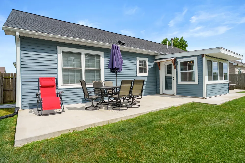 1138 Wintercherry Lane Vicksburg, MI 49097
