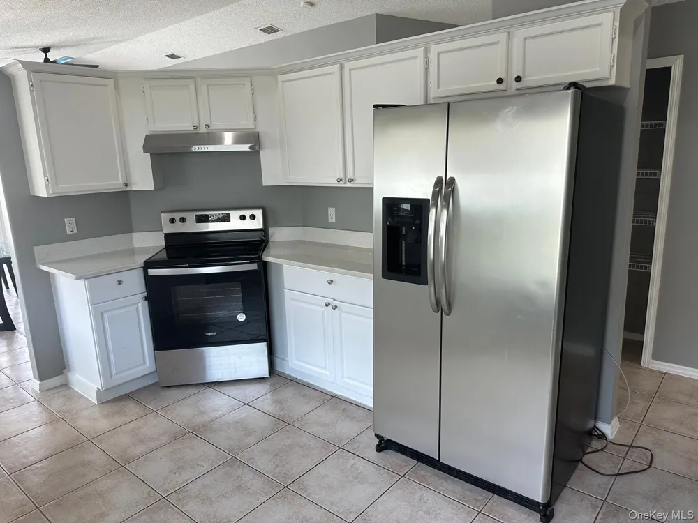 3222 Brewster Drive Other, FL 34743