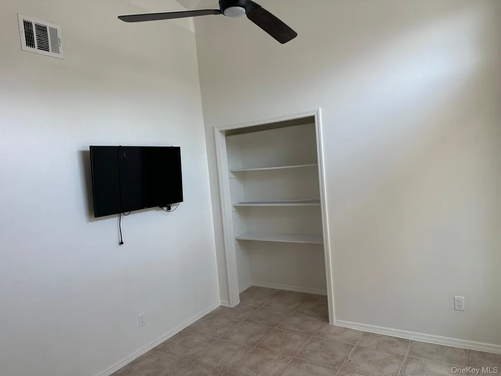 3222 Brewster Drive Other, FL 34743