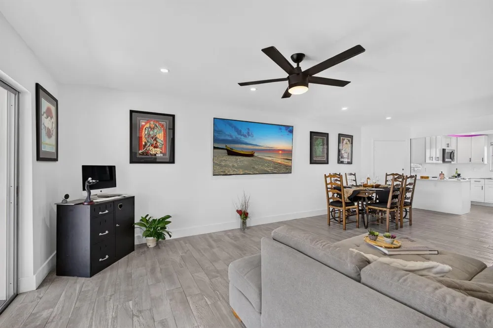 110 Wettaw Lane #106 North Palm Beach, FL 33408