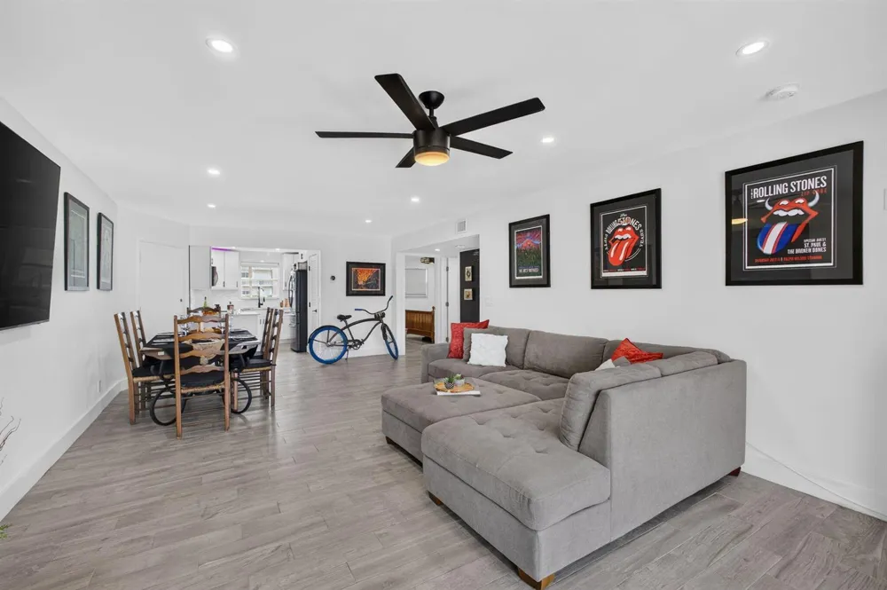 110 Wettaw Lane #106 North Palm Beach, FL 33408