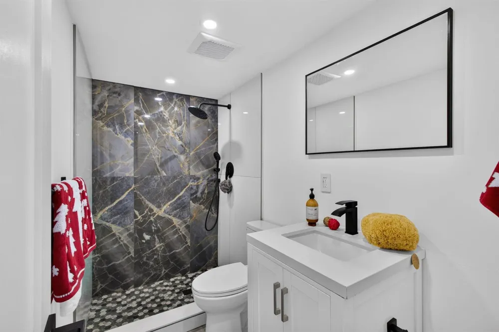 110 Wettaw Lane #106 North Palm Beach, FL 33408