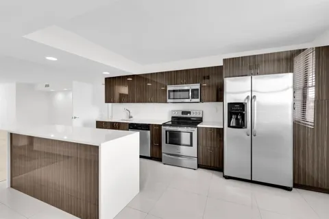 2768 Carambola Circle S #501