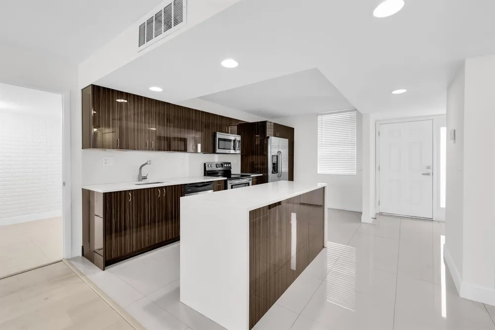 2768 Carambola Circle S #501 Coconut Creek, FL 33066