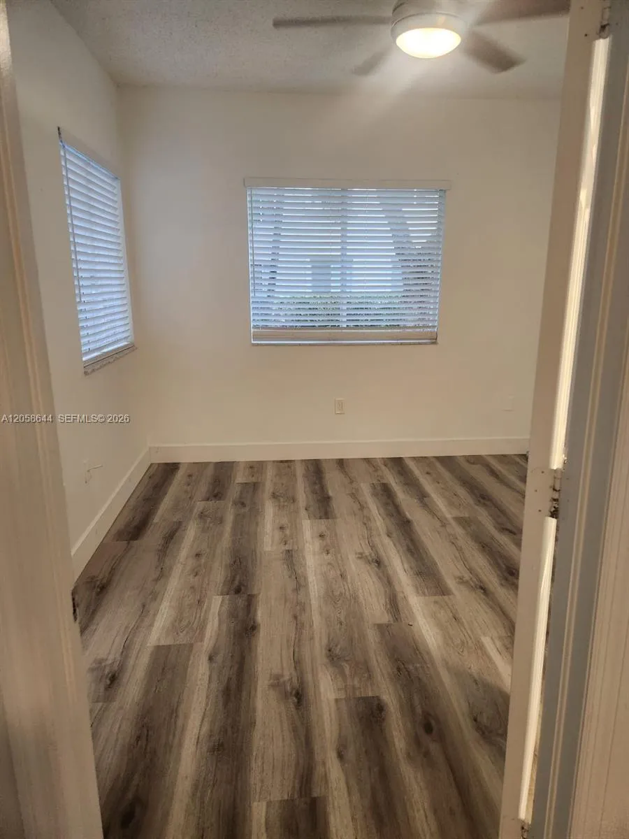 7085 Nova Dr #102 Davie, FL 33317
