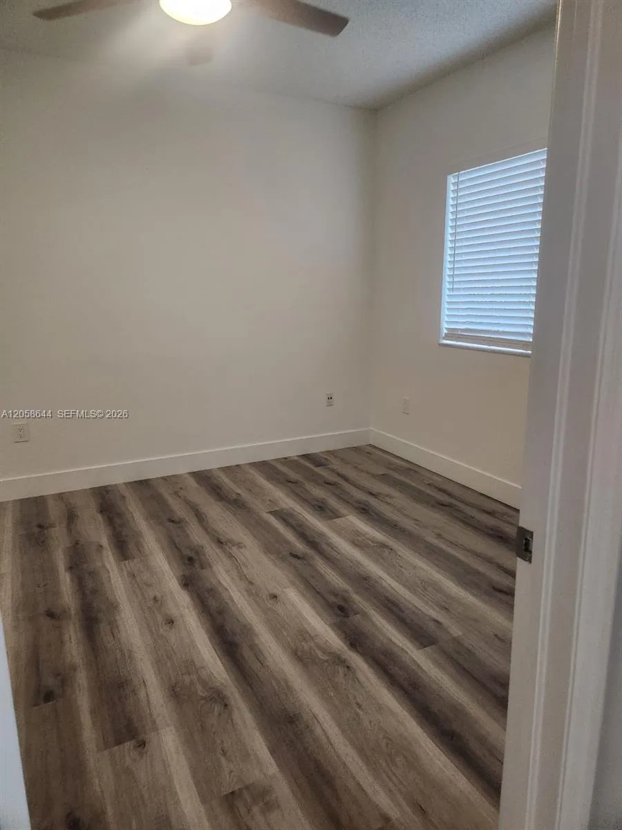 7085 Nova Dr #102 Davie, FL 33317