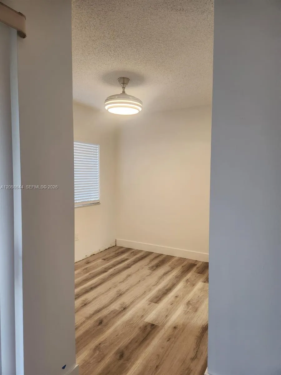 7085 Nova Dr #102 Davie, FL 33317
