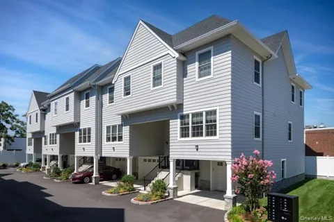 1 Wallace Court #5