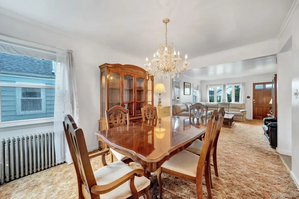 6 Lippold Street Merrick, NY 11566