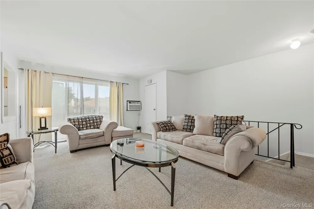 64 W. Sneden Place #64 Spring Valley, NY 10977