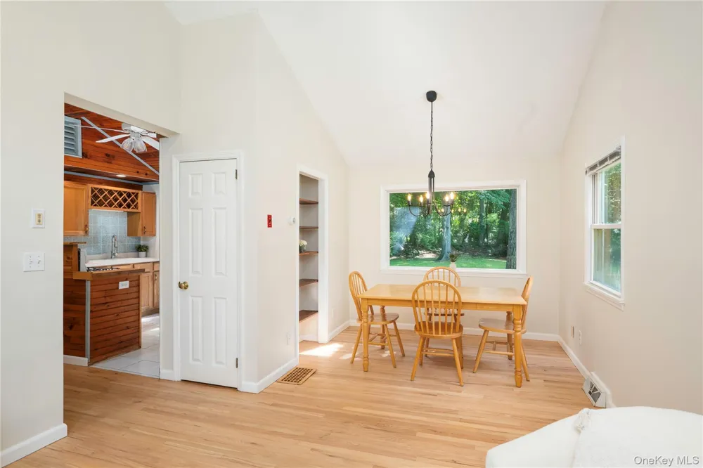 6 Hemlock Trail Court Carmel, NY 10512