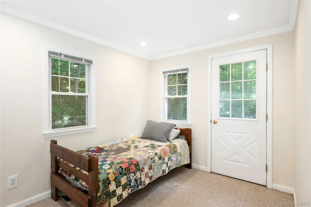 6 Hemlock Trail Court Carmel, NY 10512