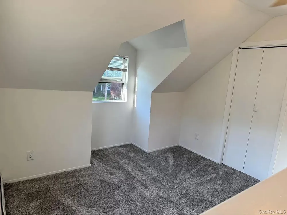 152 Throop Street West Babylon, NY 11704