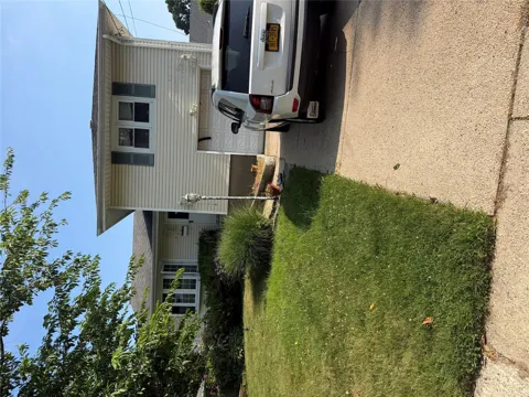 172 Walnut Street