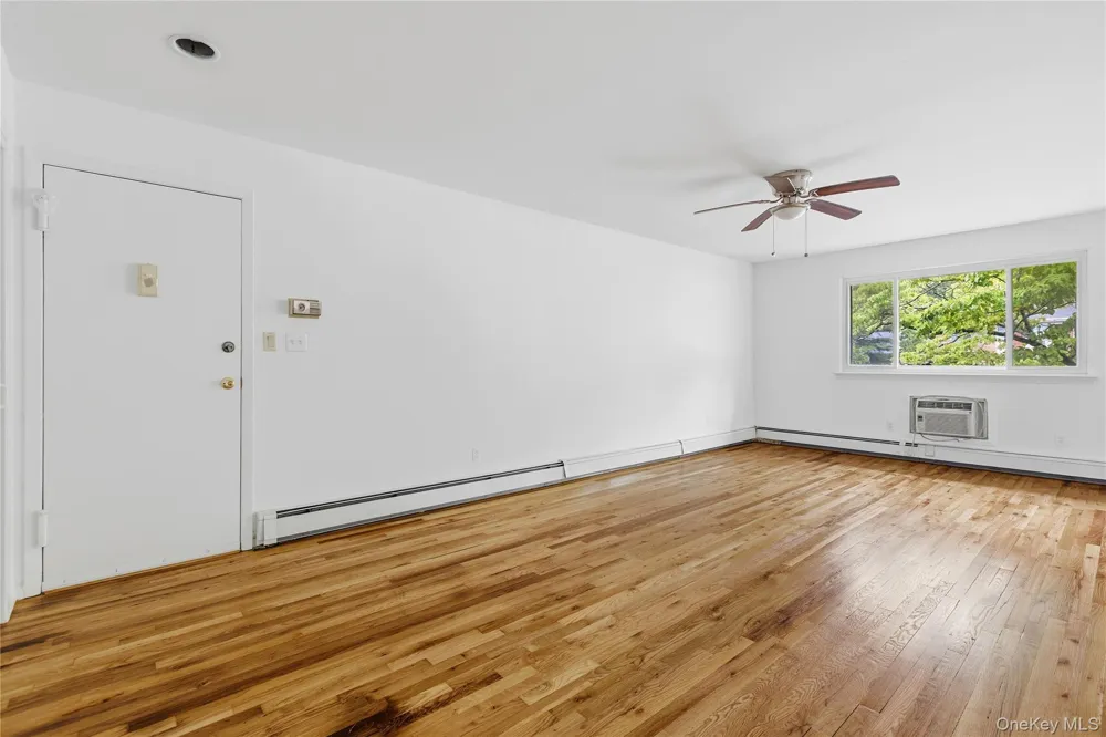 2 Woods End Circle #E Peekskill, NY 10566