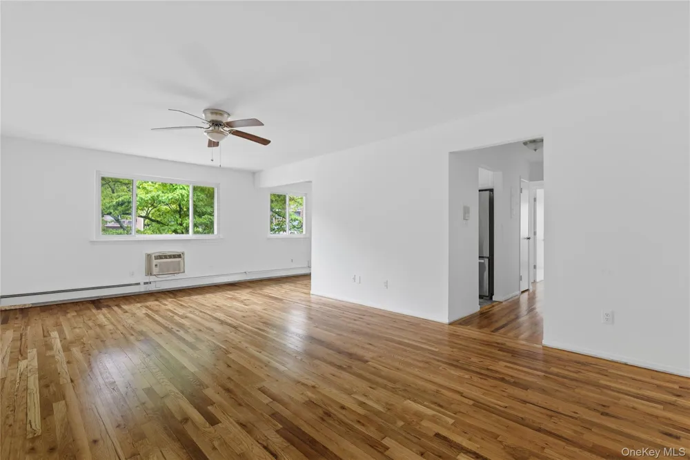2 Woods End Circle #E Peekskill, NY 10566